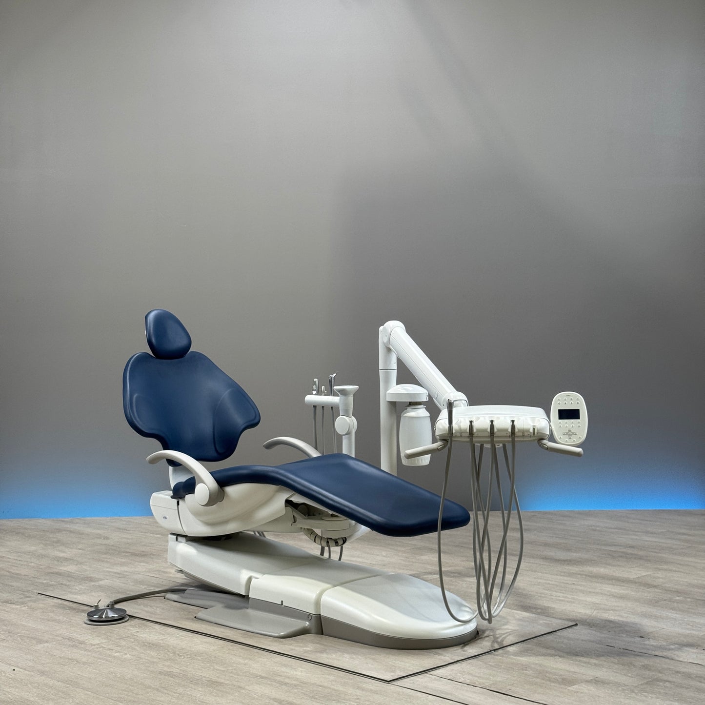A‑dec 511R/532R Dental Chair Package